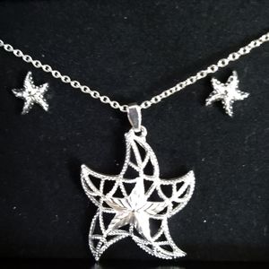 Avon Starfish Necklace and Earring Set